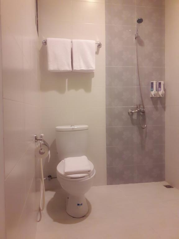 Melody Guest House Cilegon Zewnętrze zdjęcie