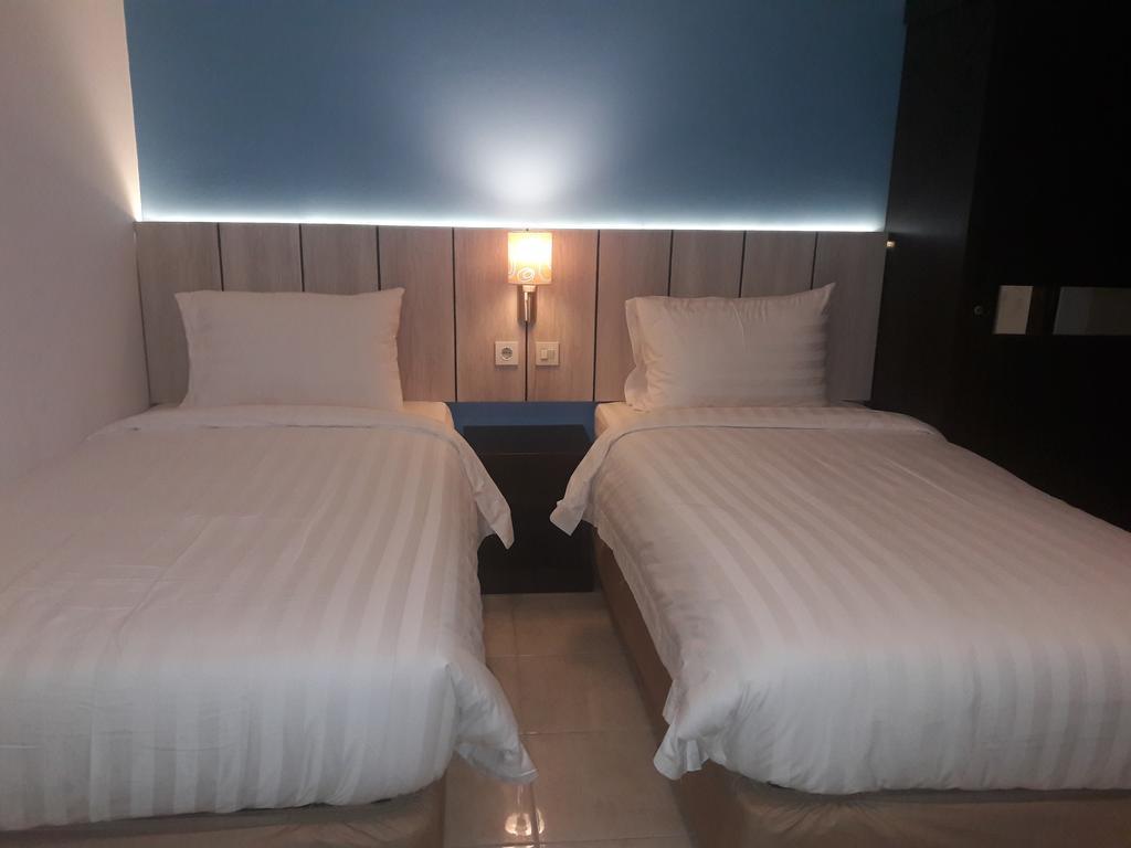 Melody Guest House Cilegon Zewnętrze zdjęcie