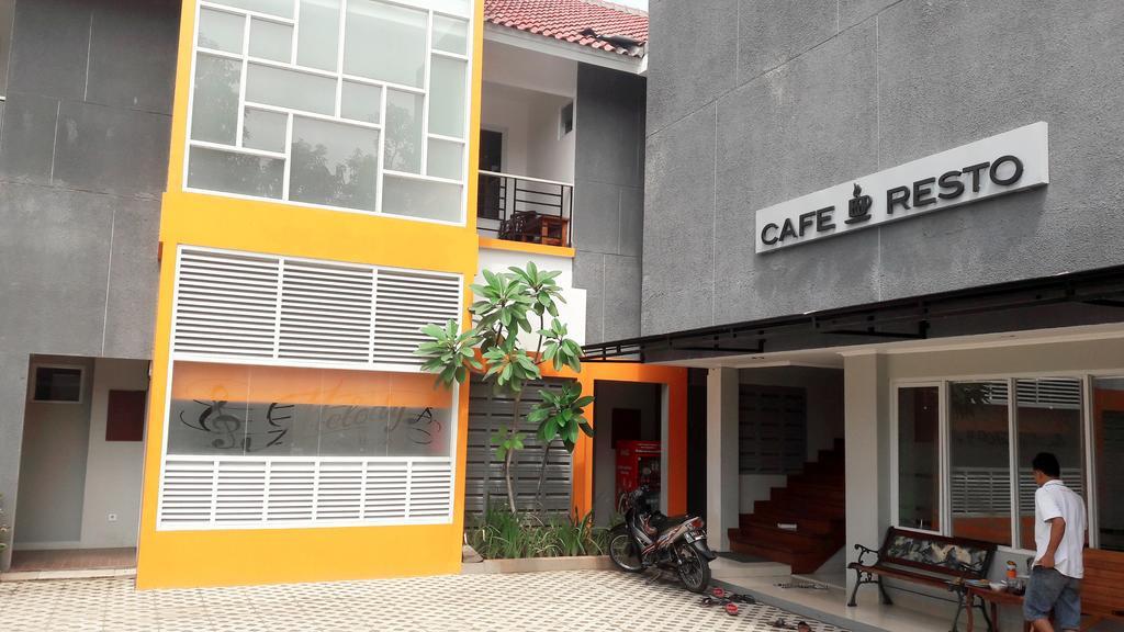 Melody Guest House Cilegon Zewnętrze zdjęcie